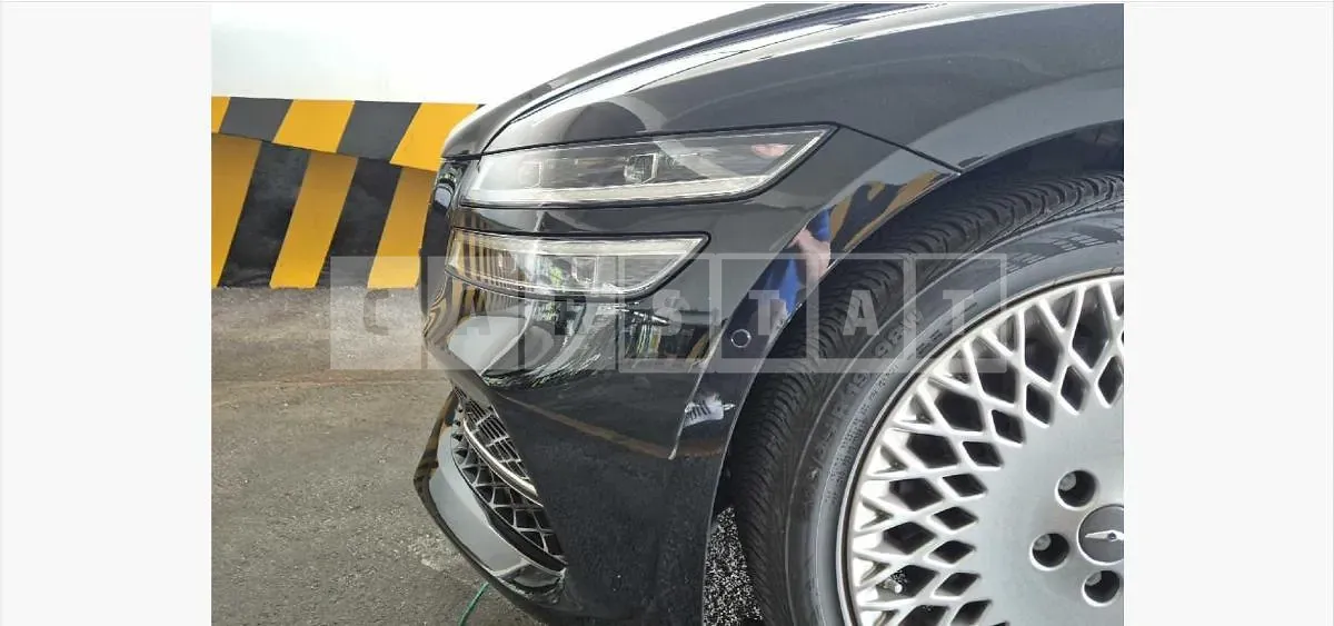 Photo 2 of 3: 2023 Genesis (parts) G80 2.5T Light — Korean insurance auction