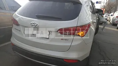 Photo 1 of 29: 2014 Hyundai Santa Fe 2.0 — Korean insurance auction