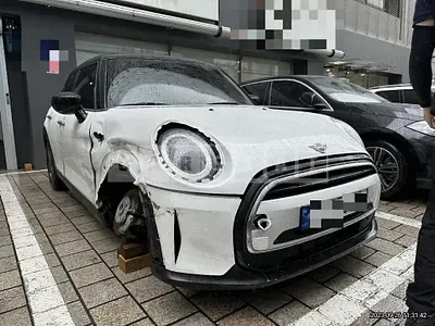 Photo 1 of 21: 2023 MINI New Hatch Cooper T1(5DOOR — Korean insurance auction
