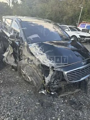 Photo 2 of 8: 2017 Kia Carnival, VIN KNHMF37ABHS302760 — Korean insurance auction
