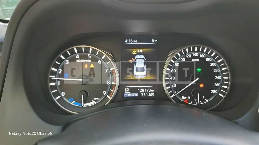 Photo 2 of 44: 2018 Infiniti Q50S Hybrid, VIN JNKAV71E8JM170446 — Korean insurance auction