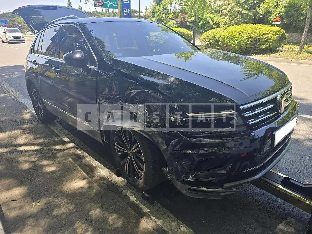 Photo 2 of 4: 2018 Volkswagen Tiguan 2.0 TDI, VIN WVGZZZ5NZJW924154 — Korean insurance auction