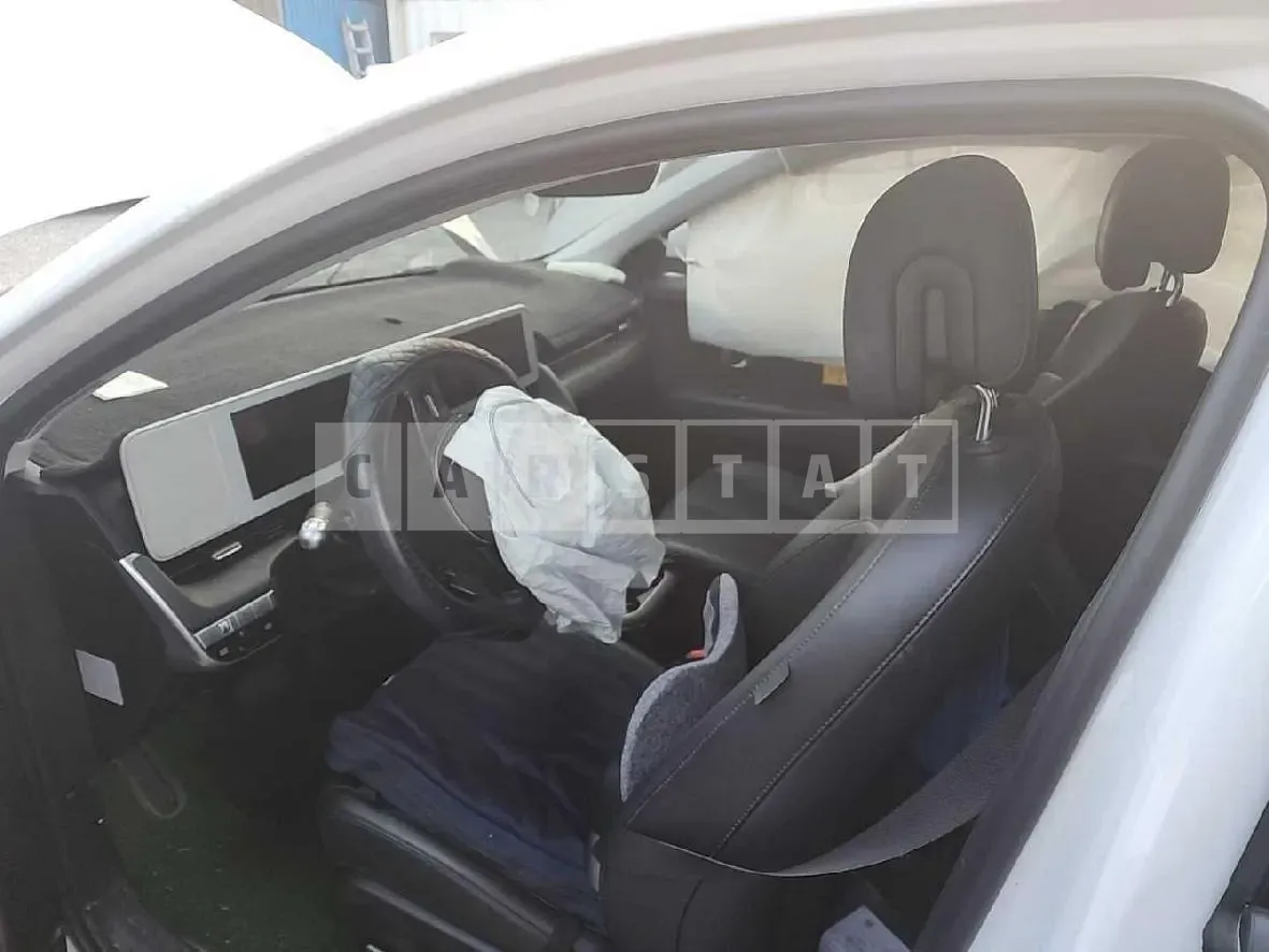 Photo 2 of 22: 2021 Hyundai IONIQ 5 Electric, VIN KMHKL81AFNU046888 — Korean insurance auction