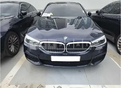 Photo 1 of 18: 2019 BMW 530i M Sport Package Plus — Korean insurance auction
