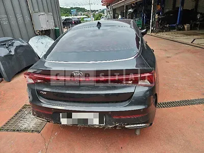 Photo 1 of 31: 2020 Kia K5 — Korean insurance auction