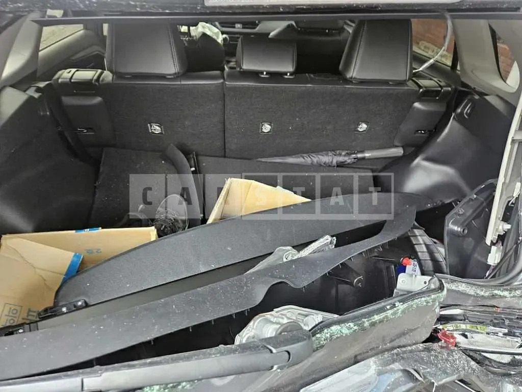 Photo 2 of 19: 2024 Toyota Lave 4 Hybrid 2WD — Korean insurance auction