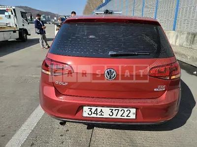 Photo 1 of 10: 2015 Volkswagen Golf 1.6 TDI BMT, VIN WVWZZZAUZFW271170 — Korean insurance auction