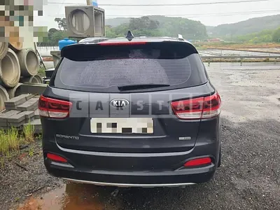 Photo 1 of 15: 2016 Kia Sorento — Korean insurance auction
