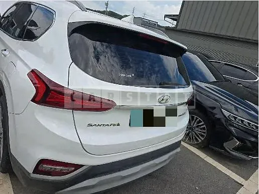 Photo 2 of 33: 2018 Hyundai Santa Fe TM 4WD — Korean insurance auction