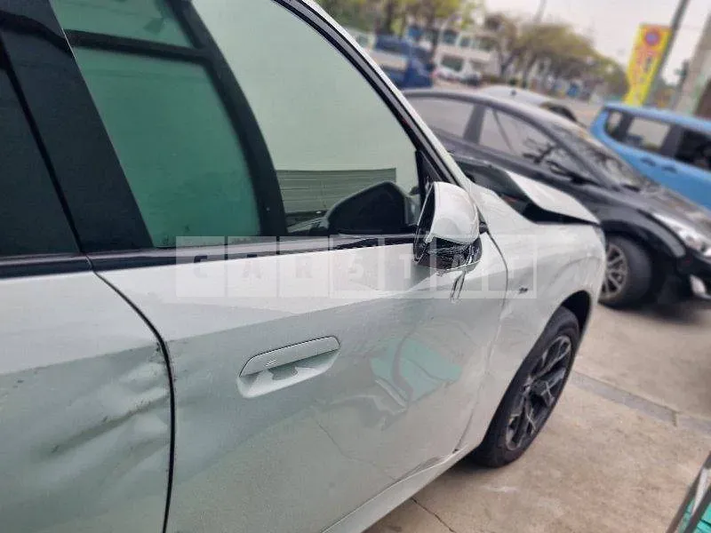 Photo 2 of 19: 2025 BMW X3 20 xDrive — Korean insurance auction