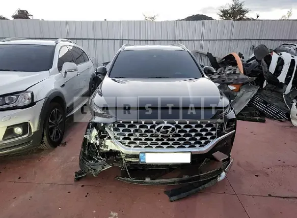 Photo 2 of 23: 2021 Hyundai Santa Fe, VIN KMHS381HGMU312915 — Korean insurance auction