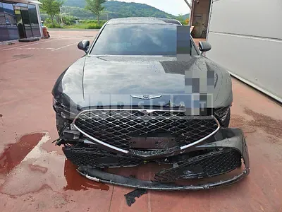 Photo 1 of 27: 2022 Genesis G90 3.5T — Korean insurance auction
