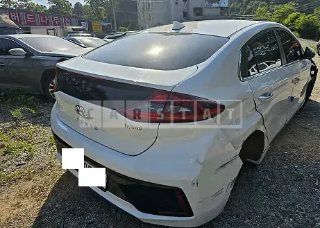 Photo 2 of 8: 2017 Hyundai Modern Ionic — Korean insurance auction
