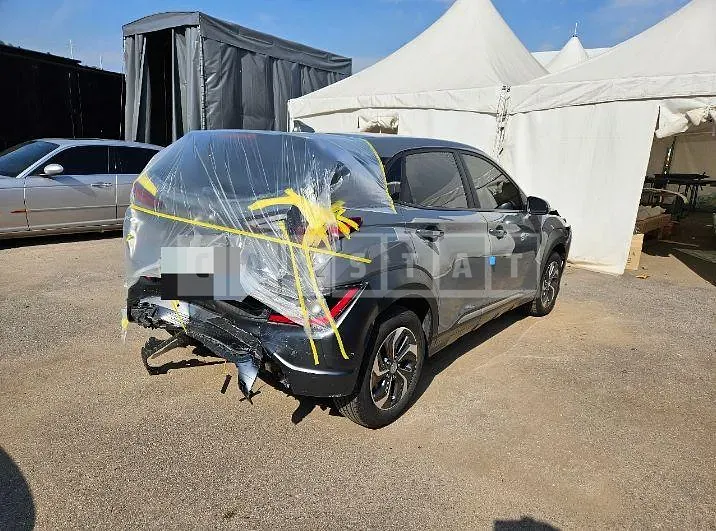 Photo 2 of 15: 2020 Hyundai Kona Hybrid — Korean insurance auction