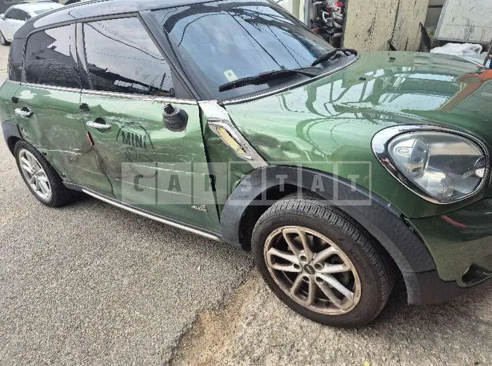 Photo 2 of 5: 2015 MINI Cooper — Korean insurance auction
