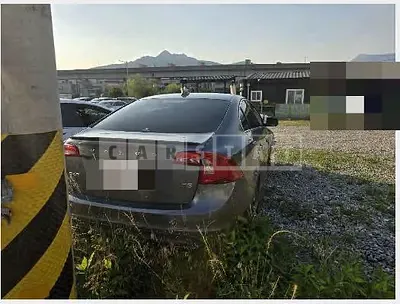 Photo 1 of 13: 2018 Volvo S60T5, VIN YV1FS40MDJ2461909 — Korean insurance auction