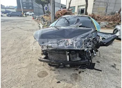 Photo 1 of 29: 2020 Kia K5 — Korean insurance auction