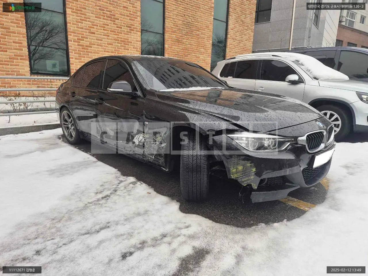 Photo 2 of 16: 2017 BMW 320i, VIN WBA8A9100HK883680 — Korean insurance auction