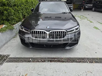 Photo 1 of 10: 2022 BMW 530i xDrive, VIN WBA31BJ03PCL63371 — Korean insurance auction
