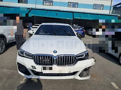 Photo 1 of 17: 2022 BMW 523d xDrive — Korean insurance auction