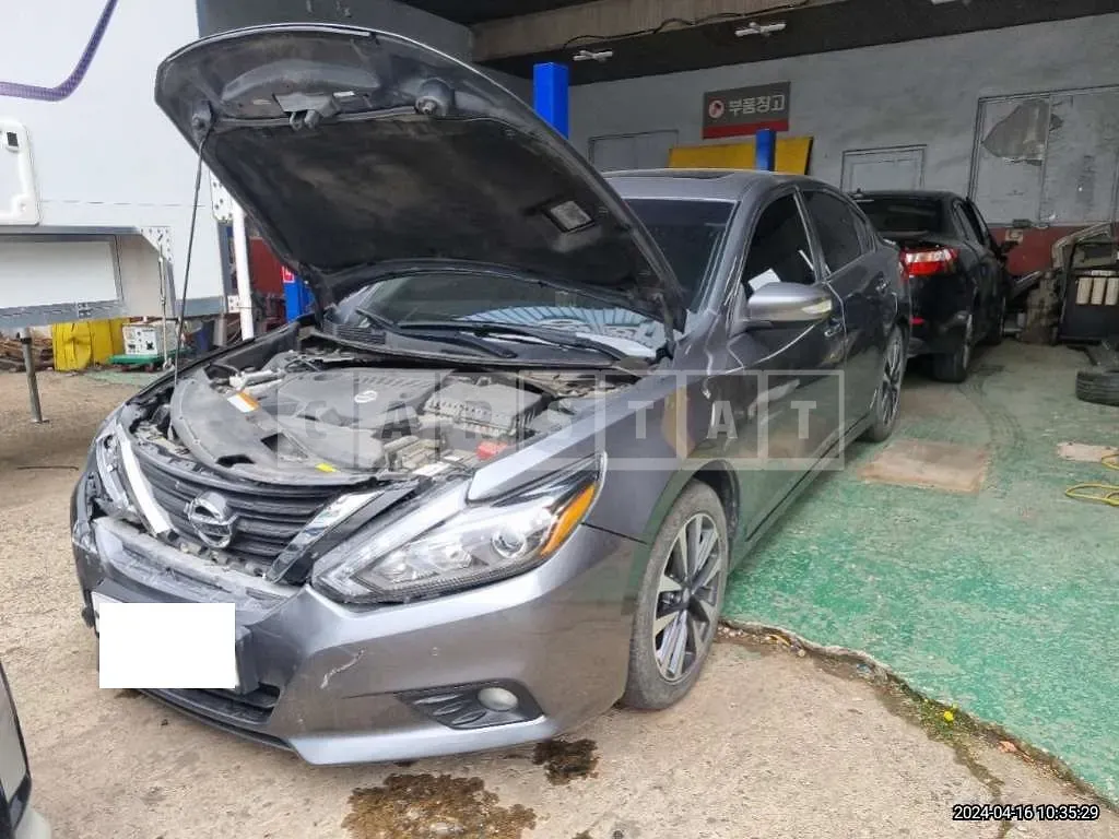 Photo 2 of 17: 2017 Nissan Altima 2.5 — Korean insurance auction