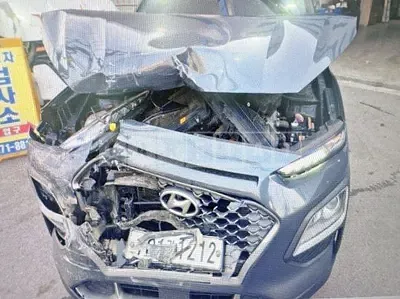 Photo 1 of 32: 2020 Hyundai Kona, VIN KMHK381EGLU019053 — Korean insurance auction