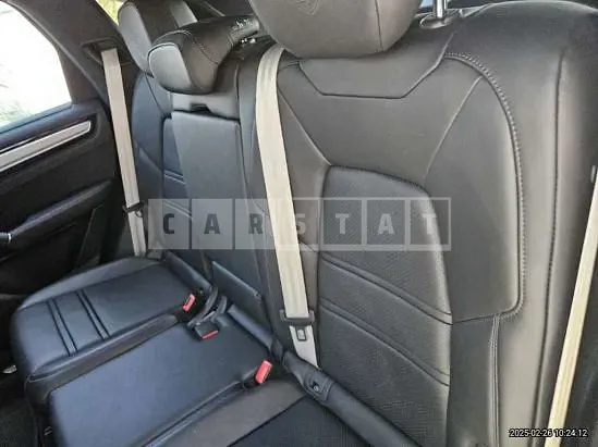 Photo 2 of 50: 2022 Porsche Cayenne — Korean insurance auction