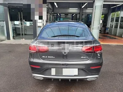 Photo 1 of 41: 2021 Mercedes-Benz GLC300 e 4Matic Coupe, VIN W1N0J5DBXMF904956 — Korean insurance auction