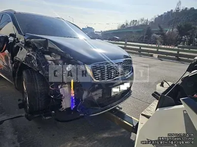 Photo 1 of 25: 2019 Kia Sorento, VIN KNAPK81BBKA513971 — Korean insurance auction