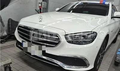 Photo 1 of 12: 2021 Mercedes-Benz E300 e 4Matic — Korean insurance auction