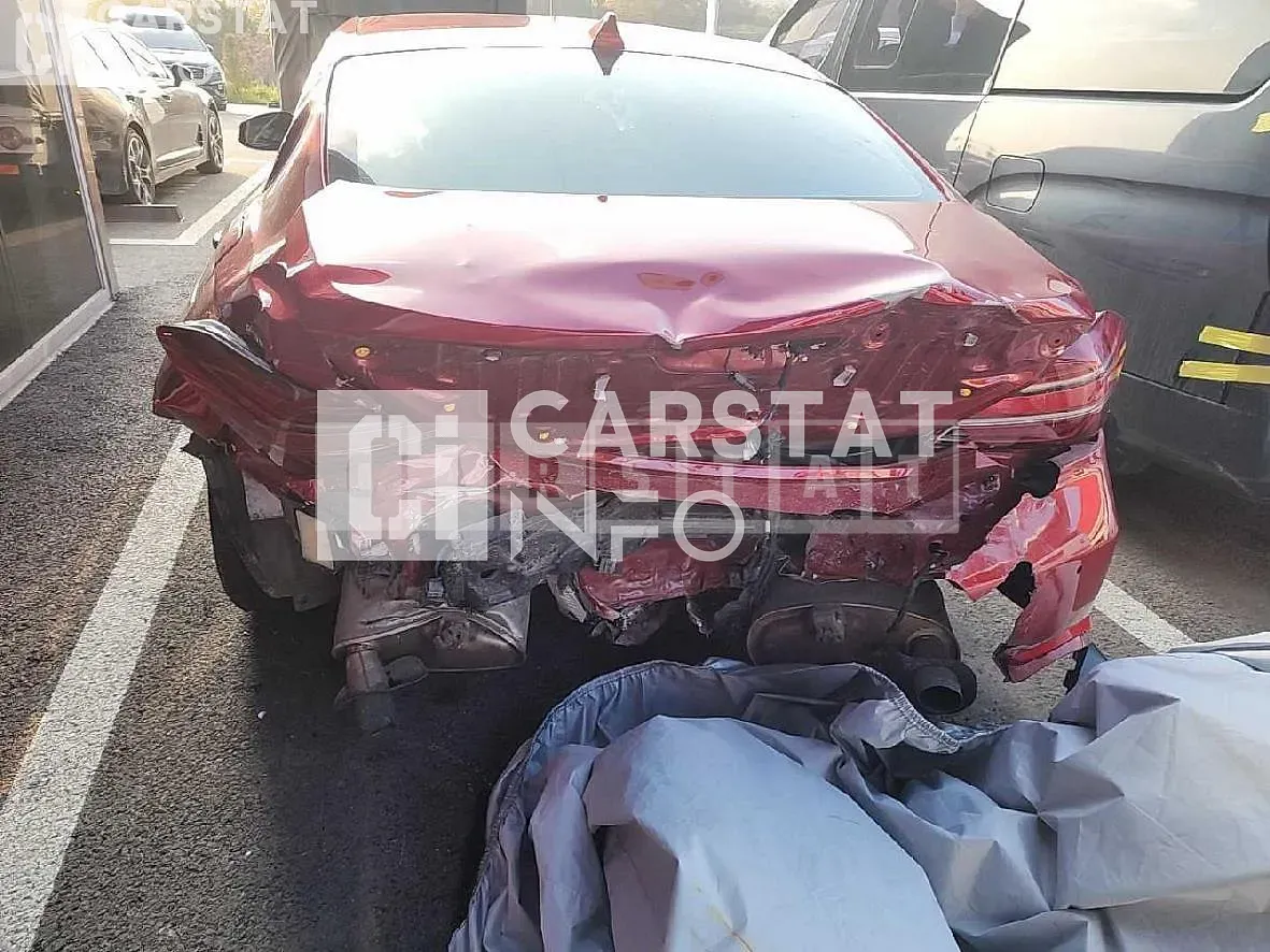 Photo 2 of 13: 2021 Genesis G70 2.0T (4WD) — Korean insurance auction
