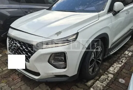 Photo 2 of 19: 2019 Hyundai Santa Fe — Korean insurance auction