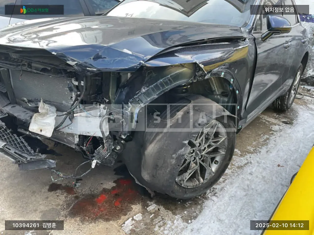 Photo 2 of 15: 2021 Genesis GV70, VIN KMTMA81BDMU002999 — Korean insurance auction