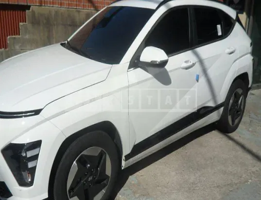 Photo 2 of 11: 2024 Hyundai Kona Electric — Korean insurance auction