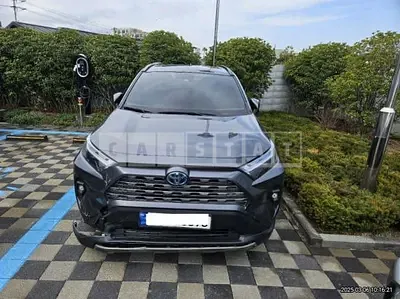 Photo 1 of 50: 2023 Toyota RAV4 Hybrid AWD — Korean insurance auction