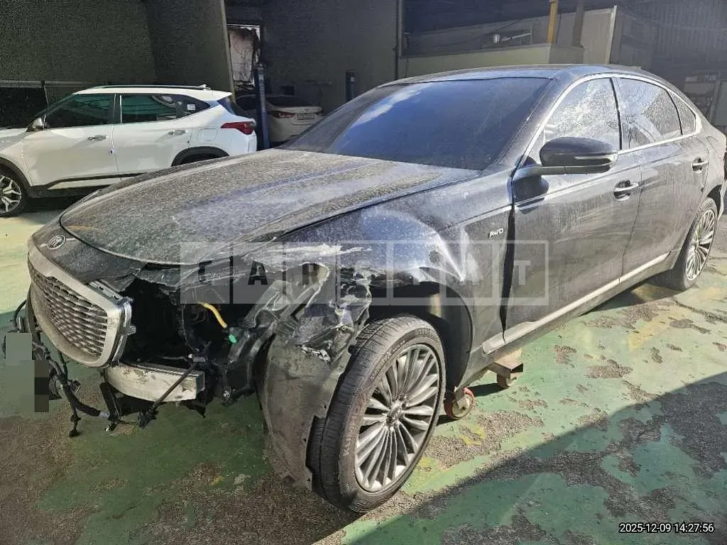 Photo 2 of 20: 2018 Kia K9 3.8 AWD — Korean insurance auction