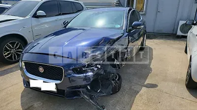 Photo 1 of 8: 2016 Jaguar XE 2.0d, VIN SAJAB4BN1GA924323 — Korean insurance auction