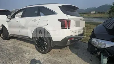 Photo 1 of 16: 2025 Kia Sorento 4WD — Korean insurance auction