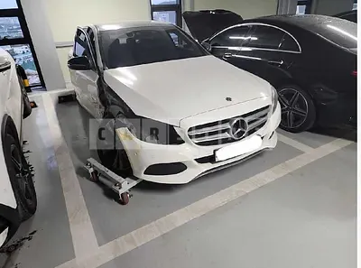 Photo 1 of 15: 2018 Mercedes-Benz C220 d, VIN WDDWF0EB2JR379444 — Korean insurance auction