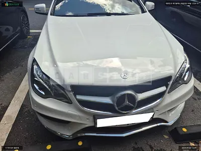 Photo 1 of 12: 2015 Mercedes-Benz E200 Coupe, VIN WDDKJ3EB3GF322114 — Korean insurance auction