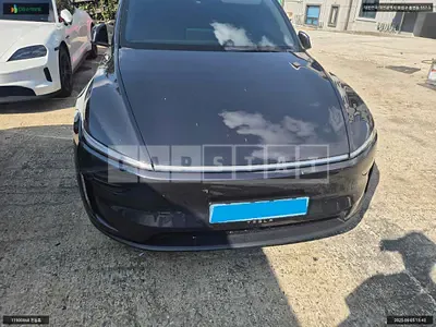 Photo 1 of 16: 2025 Tesla Model Y RWD, VIN LRWYGCFJ2SC145510 — Korean insurance auction