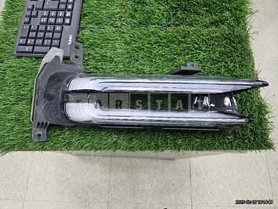 Photo 1 of 12: 2023 Porsche (parts) Panamera Turbo S Driving Lamp — Korean insurance auction