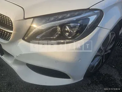 Photo 1 of 3: 2016 Mercedes-Benz (parts) C220 d Headlamp — Korean insurance auction
