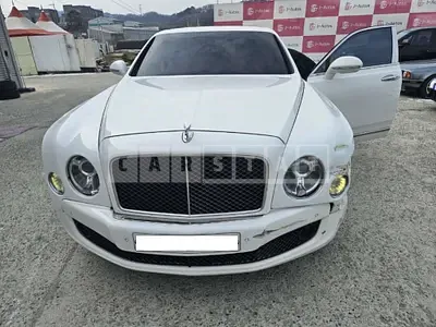 Photo 1 of 11: 2016 Bentley Mulsan, VIN SCBBE63Y3GC002318 — Korean insurance auction