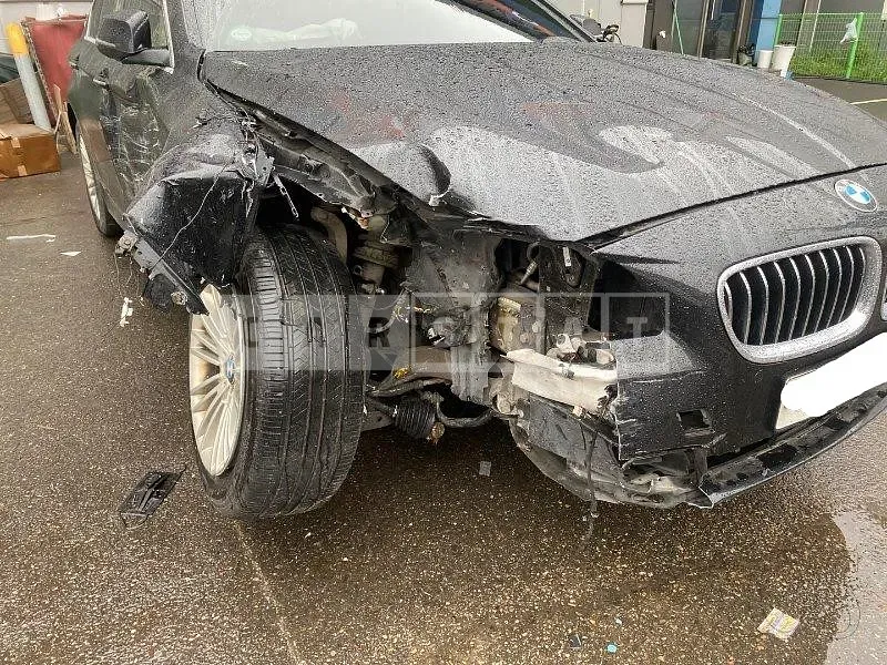 Photo 2 of 18: 2015 BMW 520d xDrive, VIN WBA5E7103FG153015 — Korean insurance auction