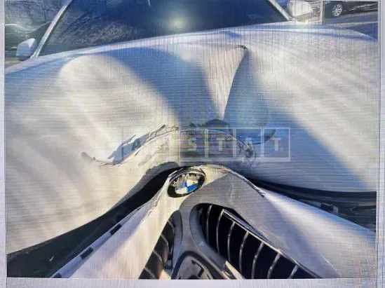 Photo 2 of 38: 2015 BMW 520d xDrive, VIN WBA5E7105FG155252 — Korean insurance auction