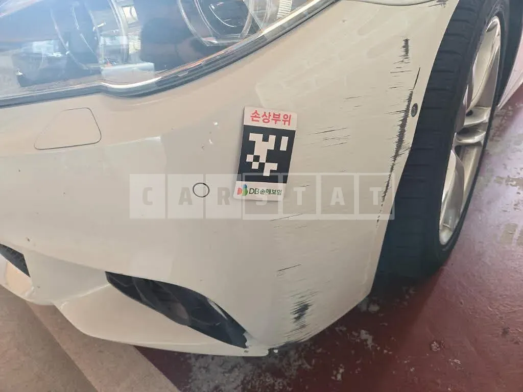 Photo 2 of 15: 2016 BMW 520d, VIN WBA5E5102GG205126 — Korean insurance auction