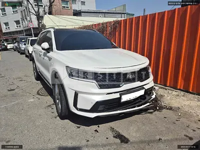 Photo 1 of 20: 2020 Kia Sorento, VIN KNARF81BGMA052449 — Korean insurance auction