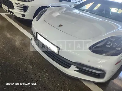 2023 Porsche Panamera 4 E-Hybrid