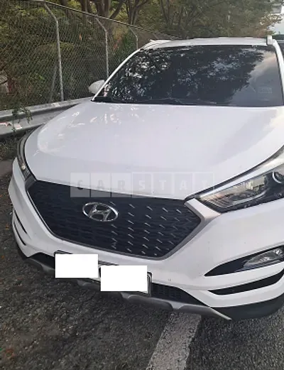 Photo 1 of 10: 2017 Hyundai Tucson, VIN KMHJ3815GHU358354 — Korean insurance auction